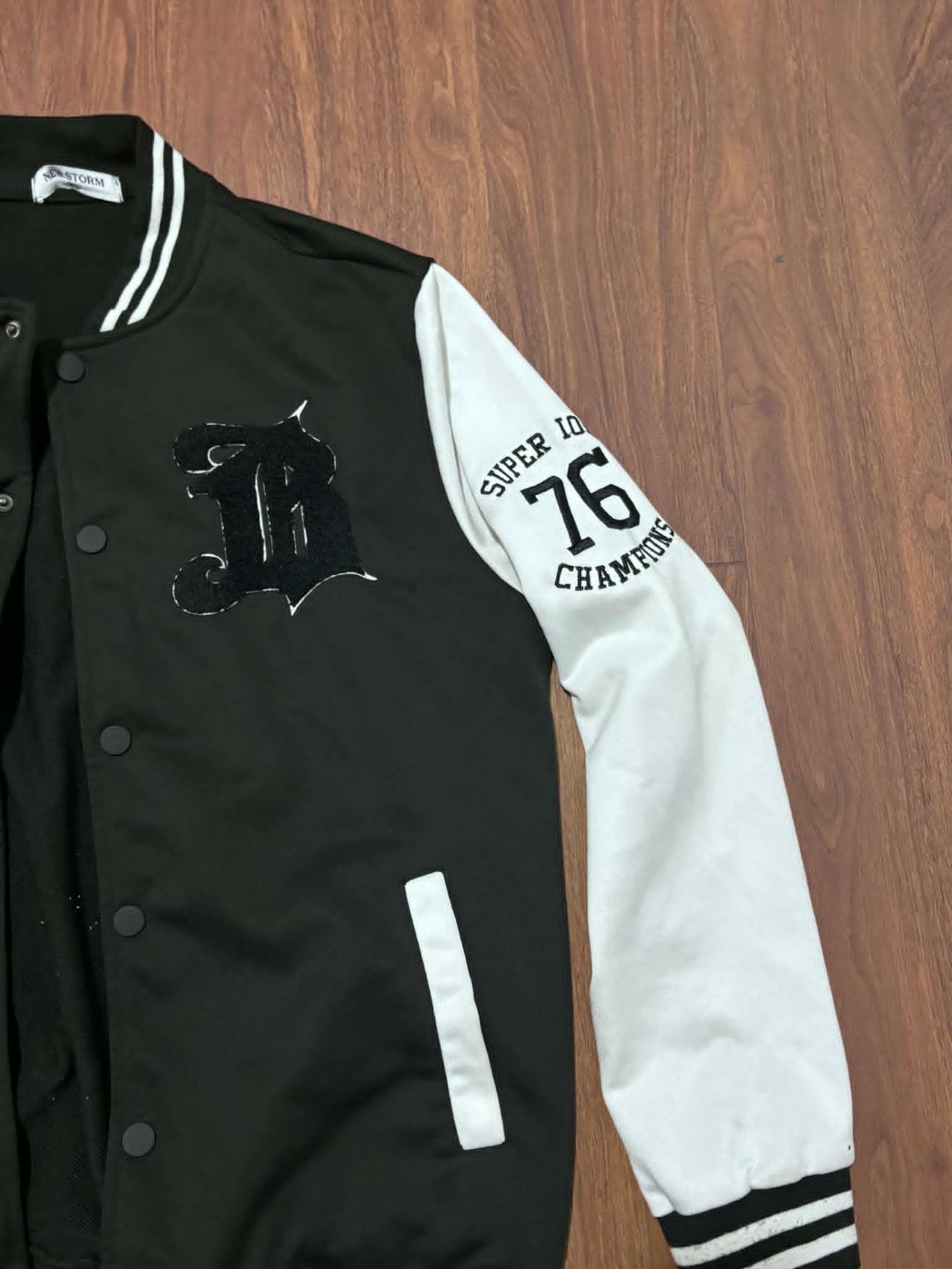 Varsity Jakna - 2