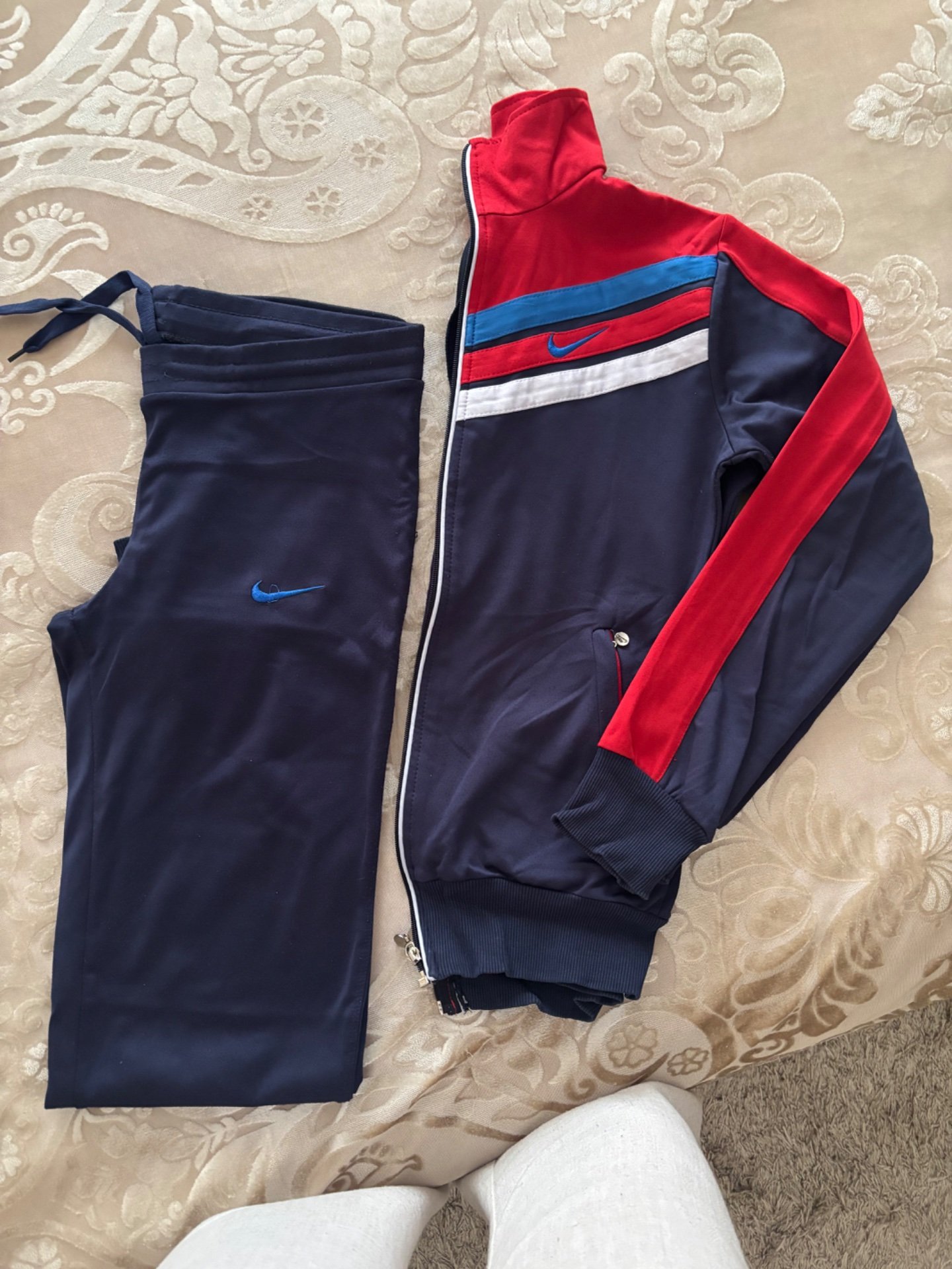 Nike