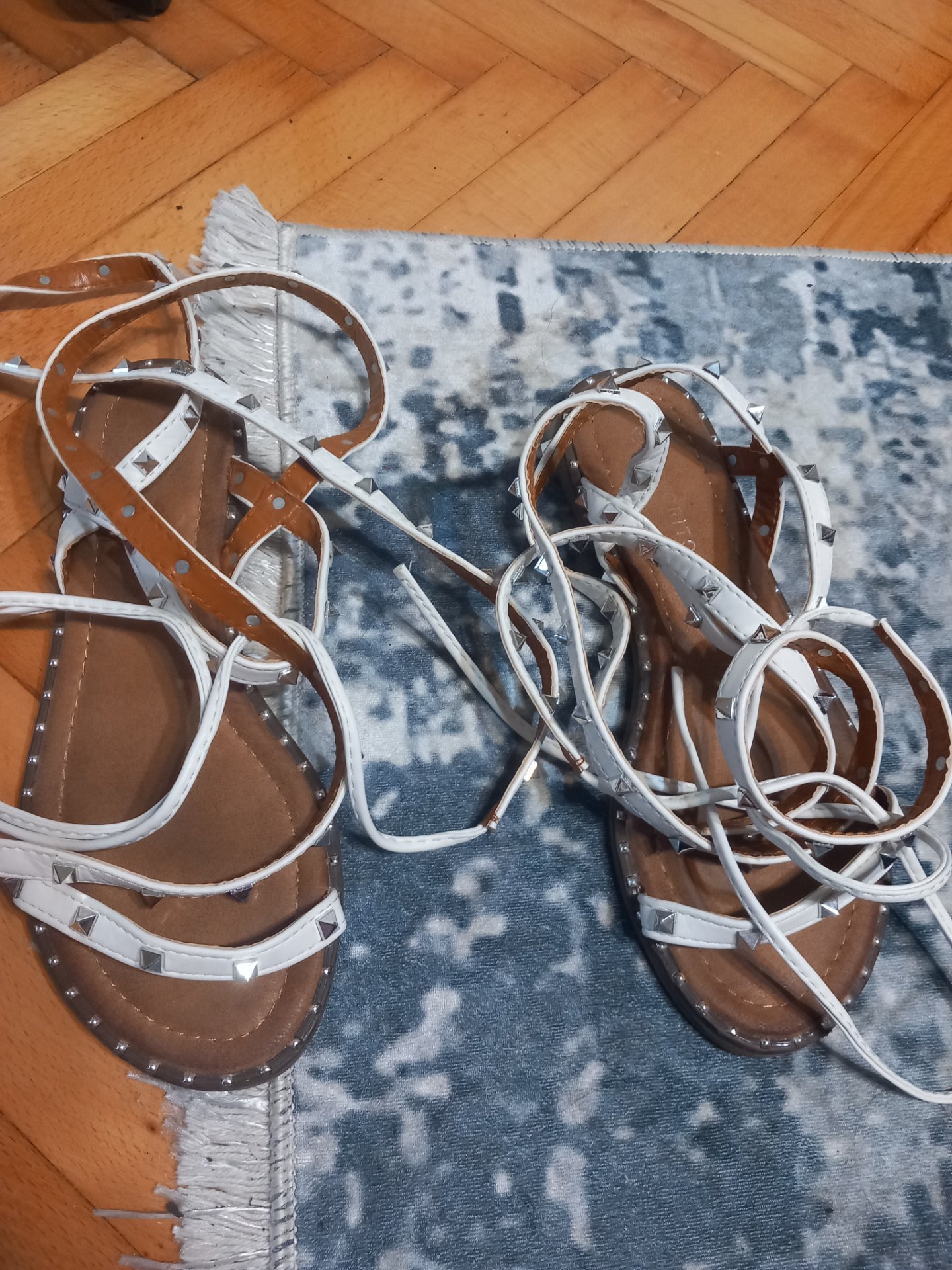 Favorito sandali so beli vrvki - 2