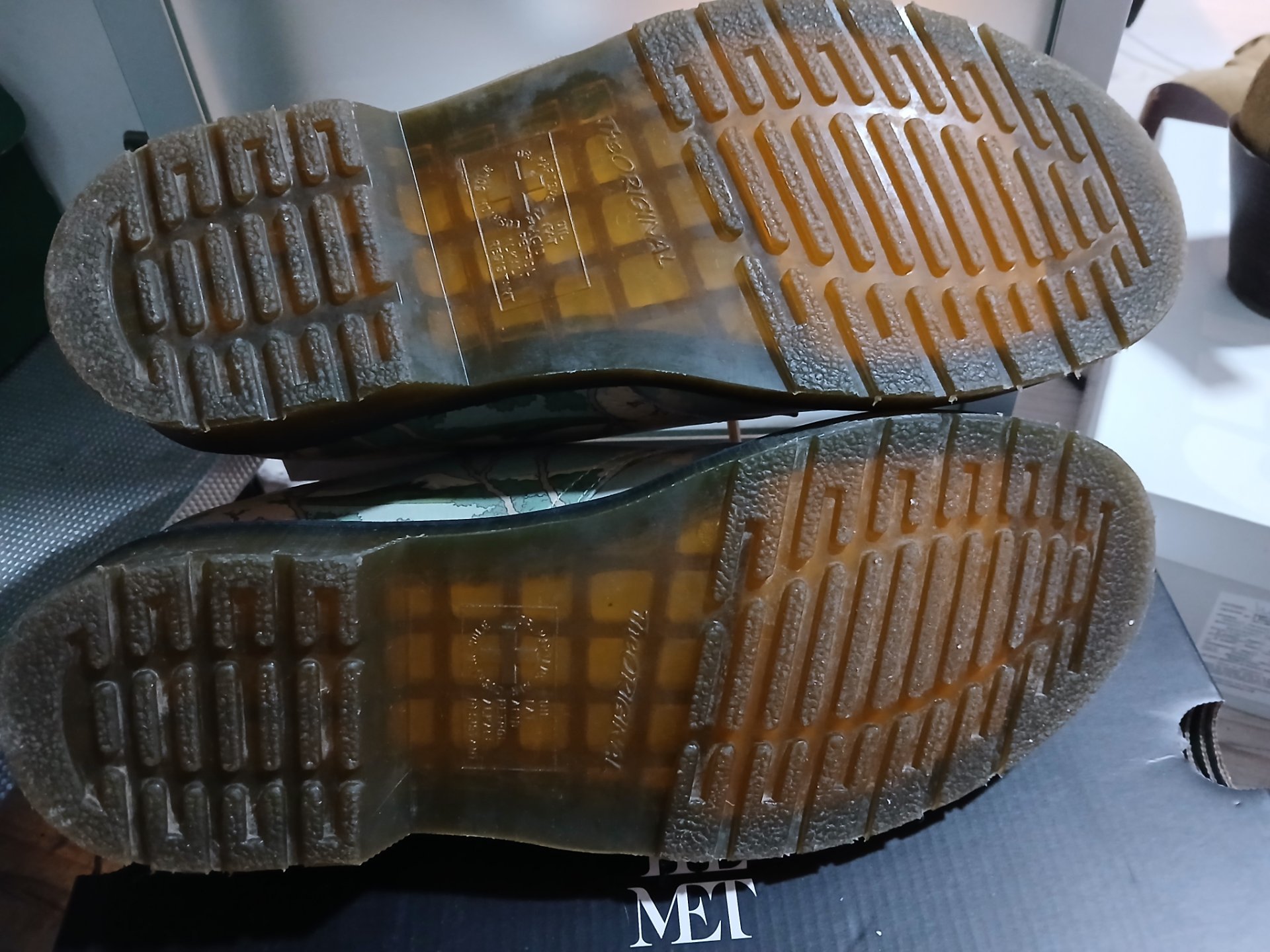 Dr. Martens - 4