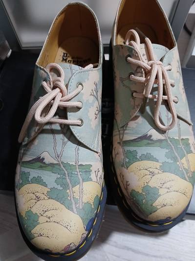 Dr. Martens