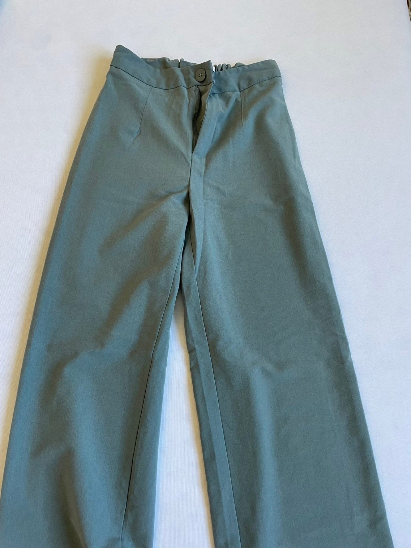 Pantaloni