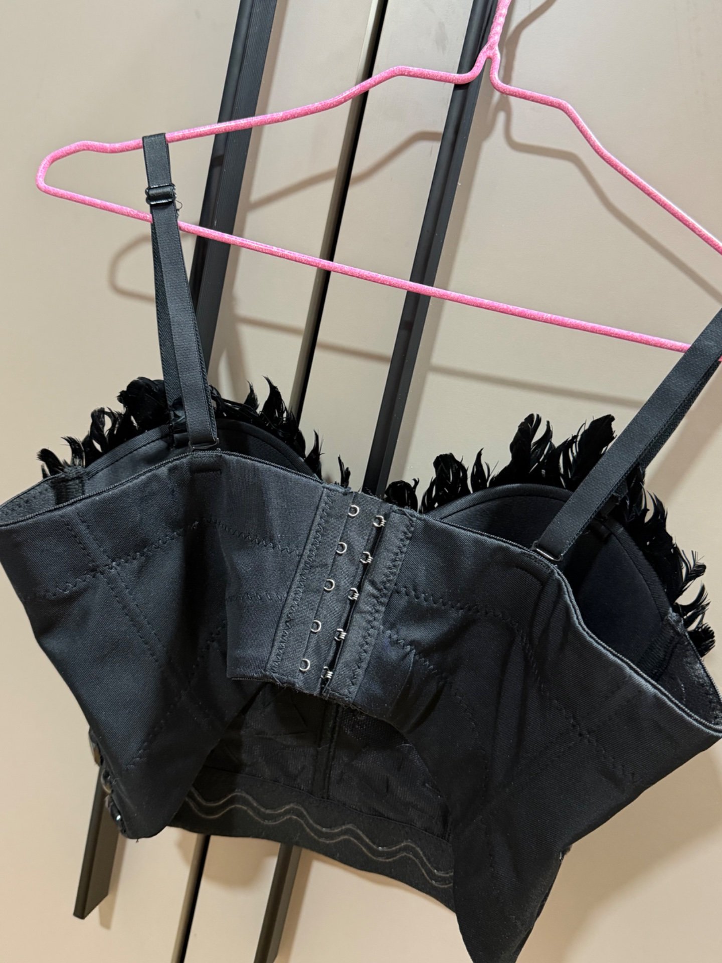 Црн корсет - 3