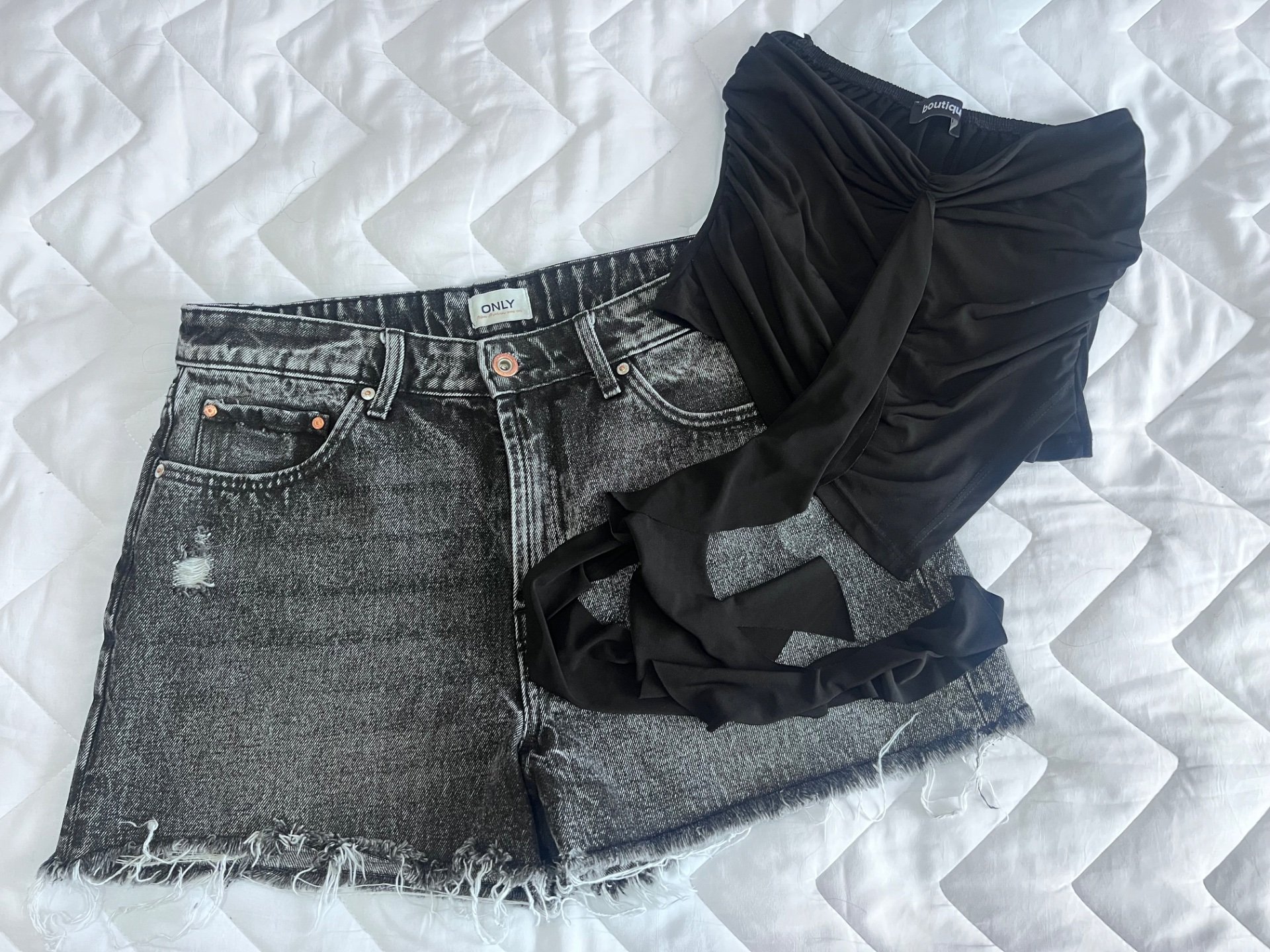 Комплет (шорцеви + топче)