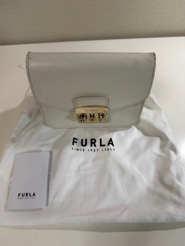 Furla чанта