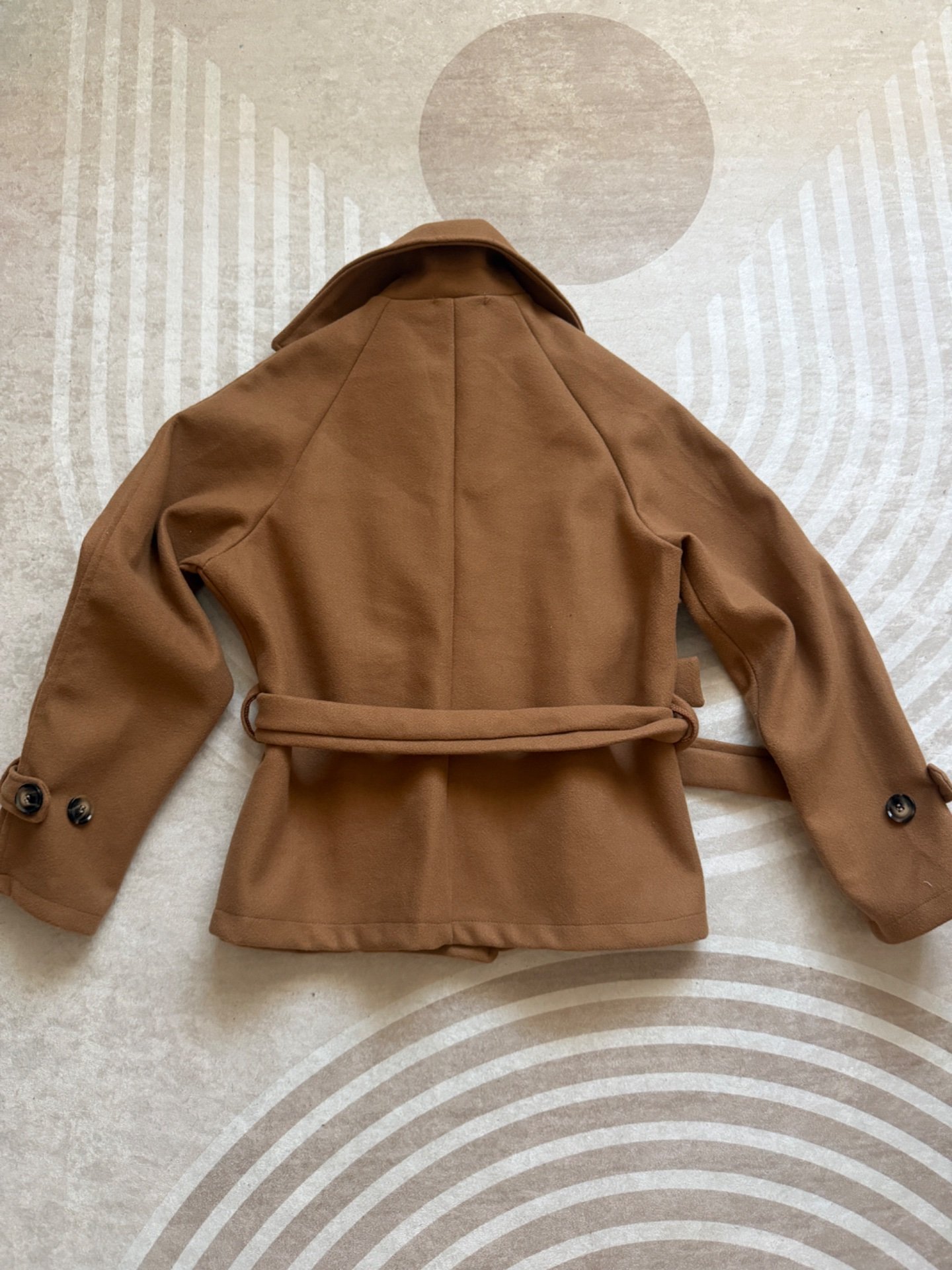 Кратко тенко палто - 3