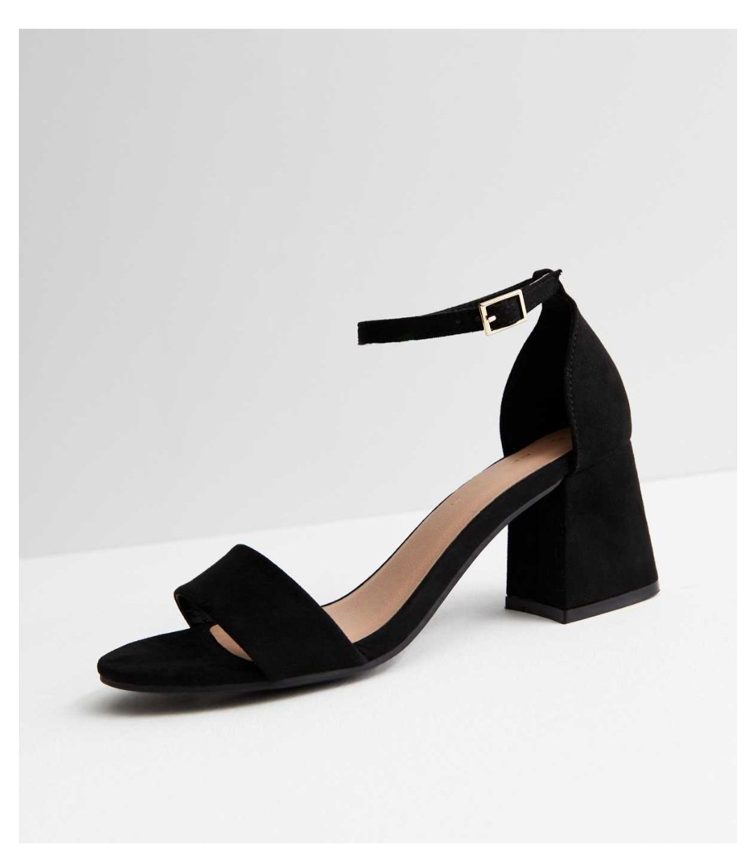 Нови Алдо сандали со ниска штикла