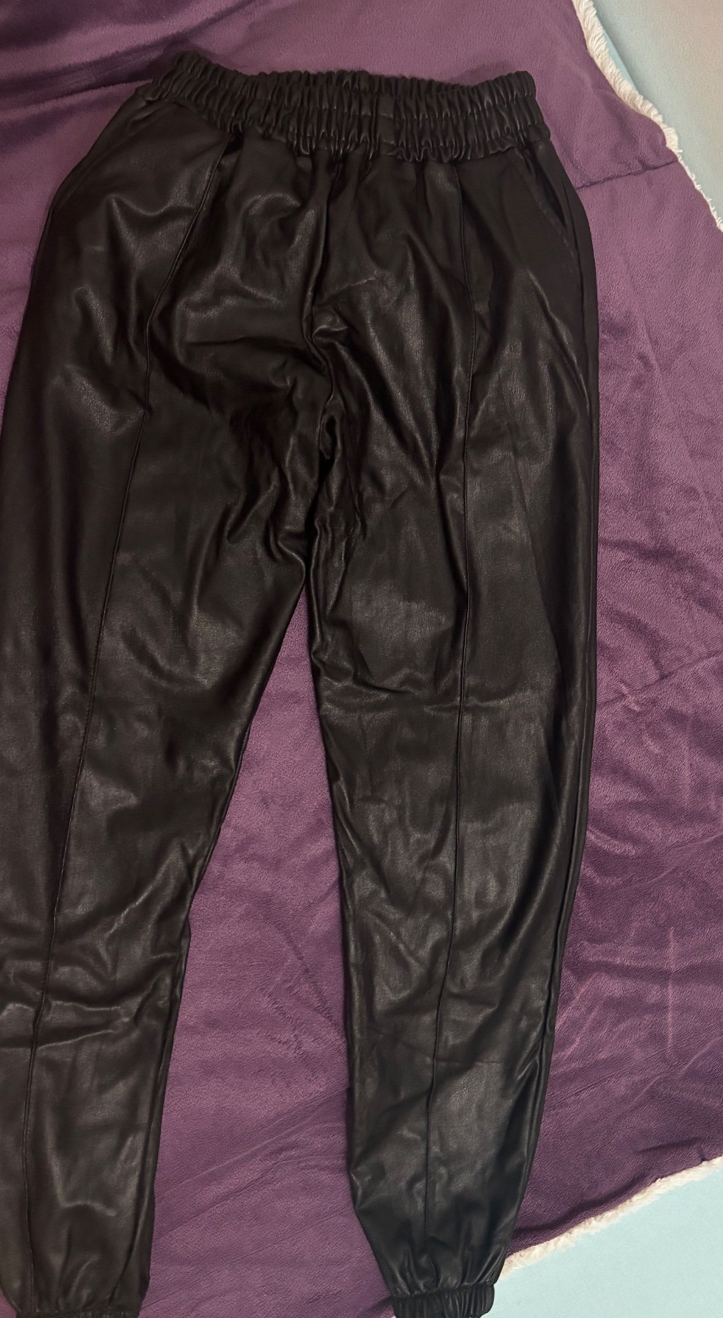 Kozni pantaloni ZARA