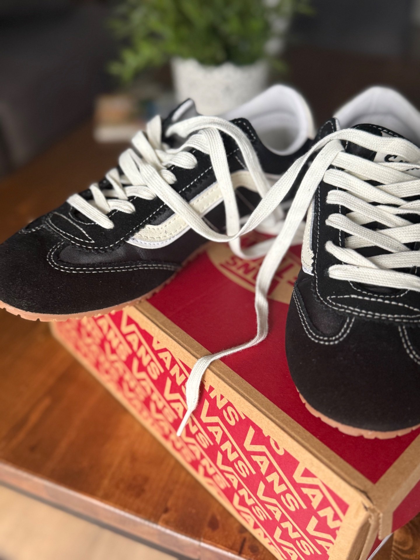 Патики Vans Super LowPro - 2