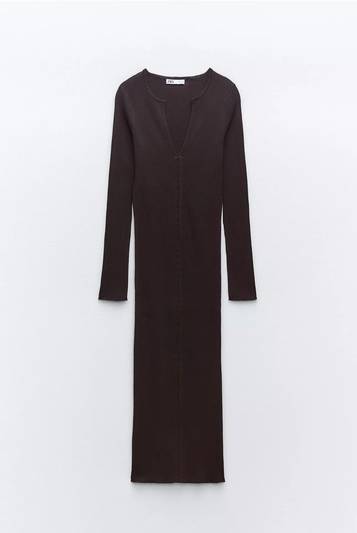 FITTED KNIT DRESS WITH HOOK-AND-EYES