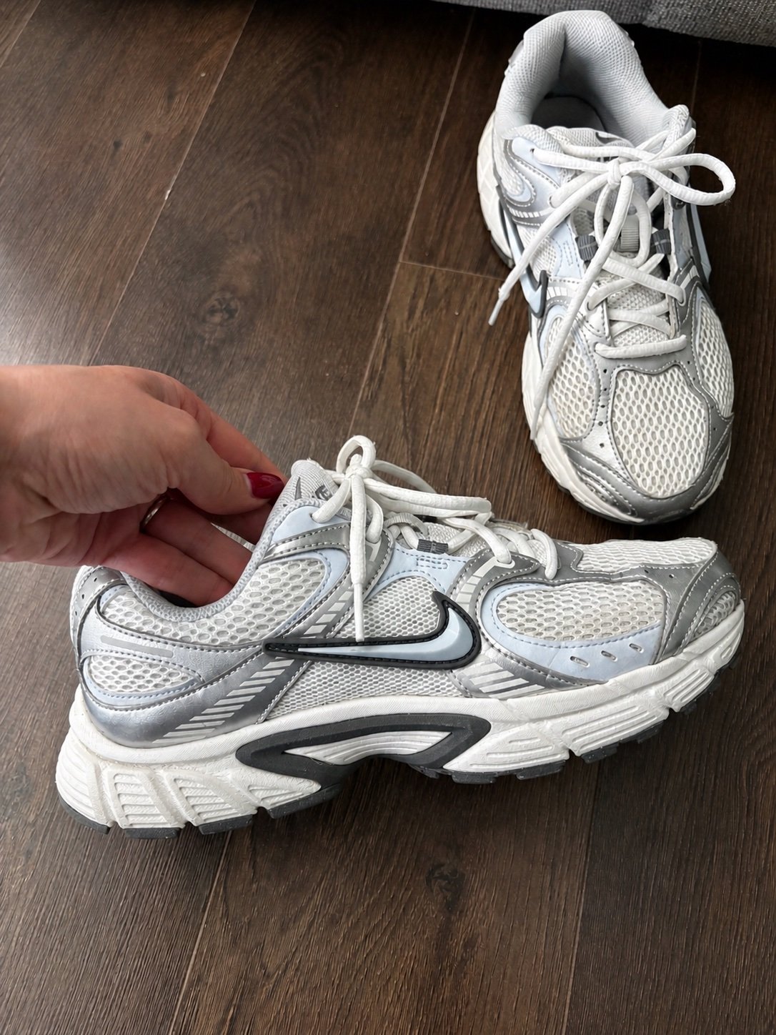 Nike - 3