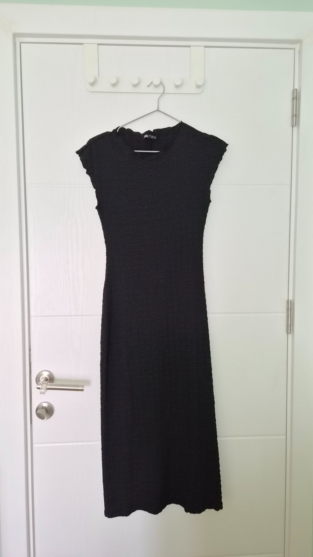 Zara Fustan
