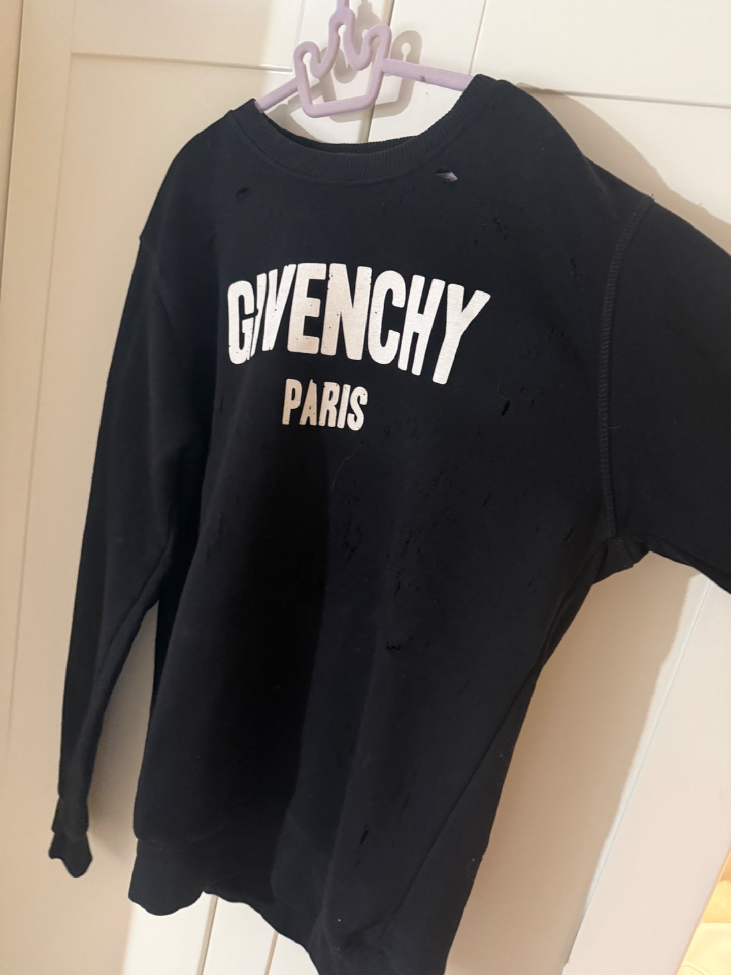 Givenchy дуксер