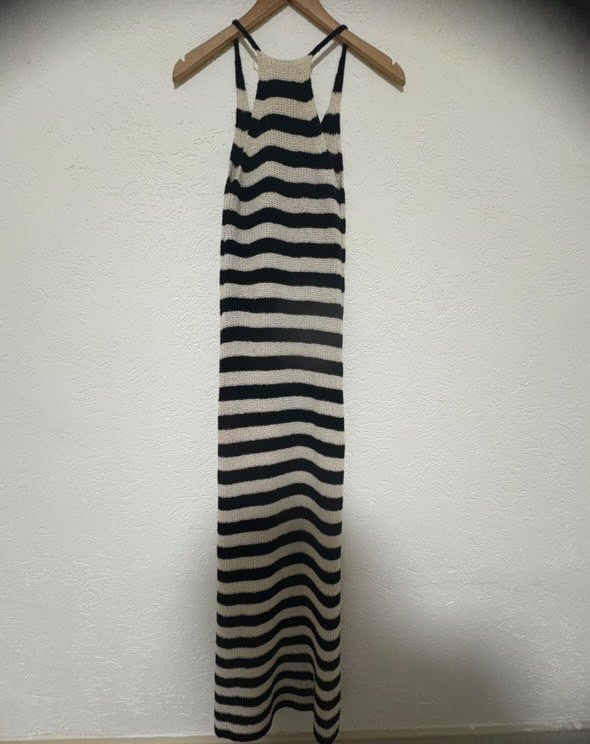 Mango B&W фустан на прерамки