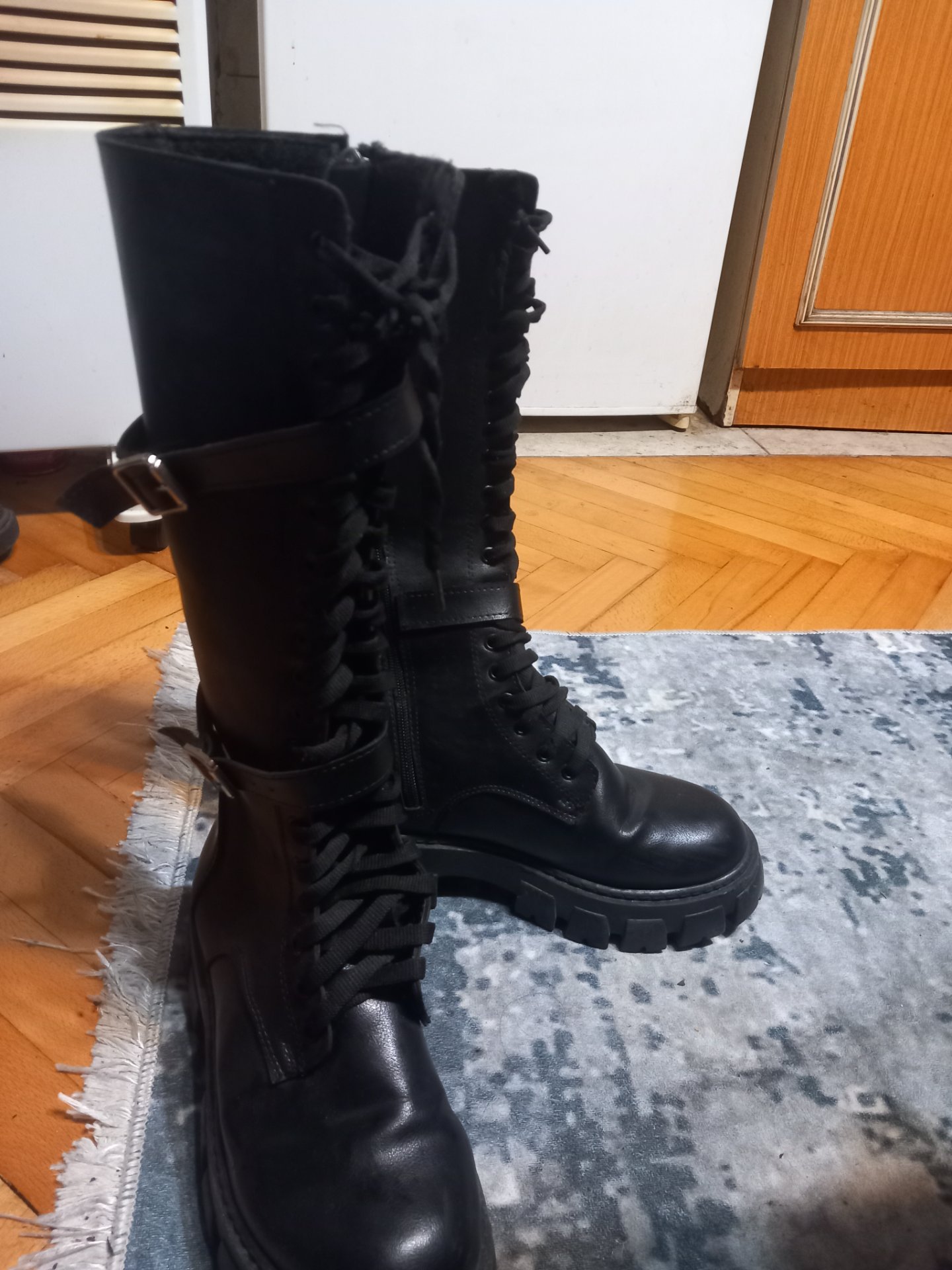 Visoki kozni dokmartinki