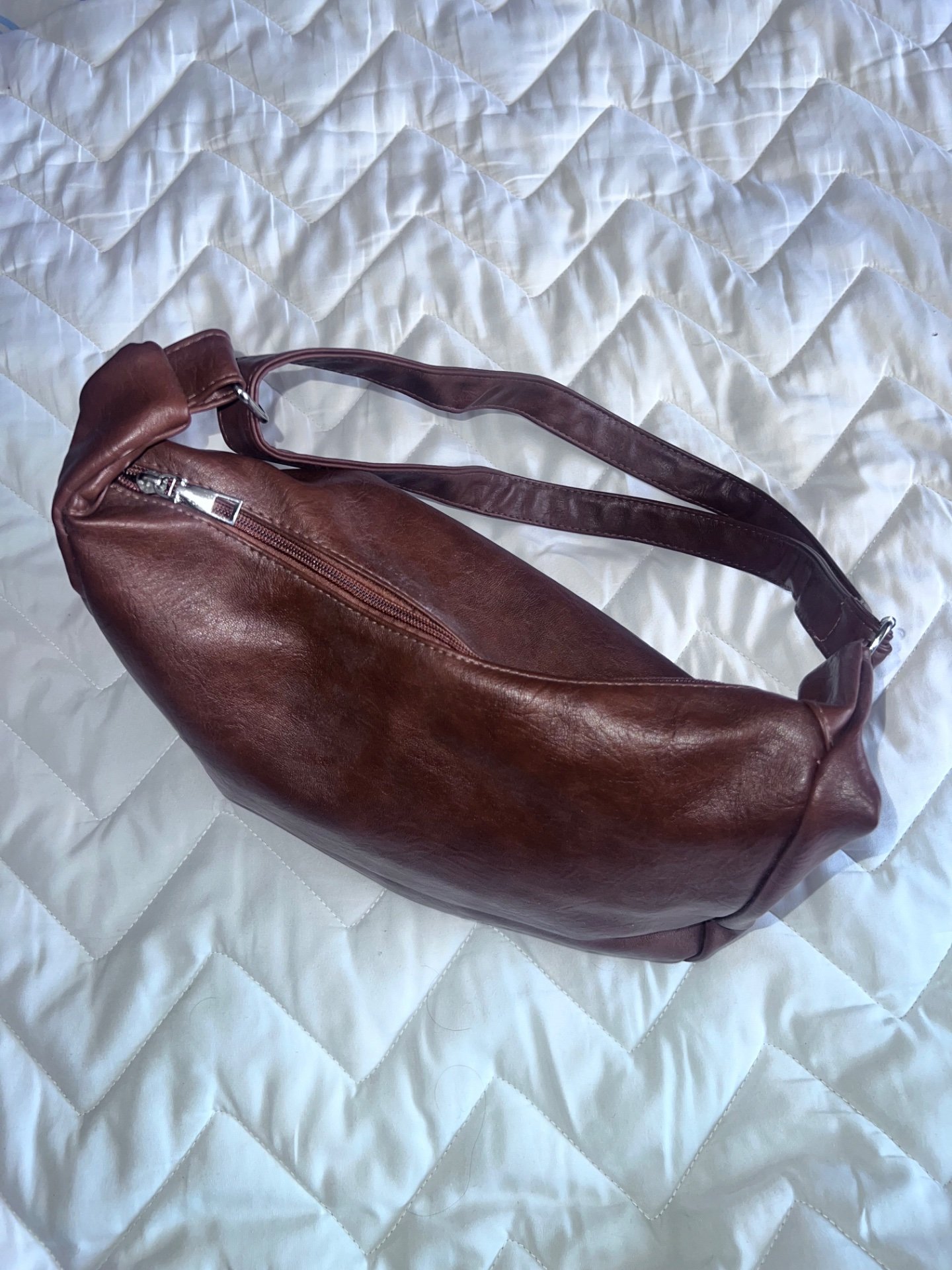 Кафеава чанта со украс - 3