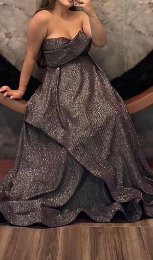 Свечен фустан