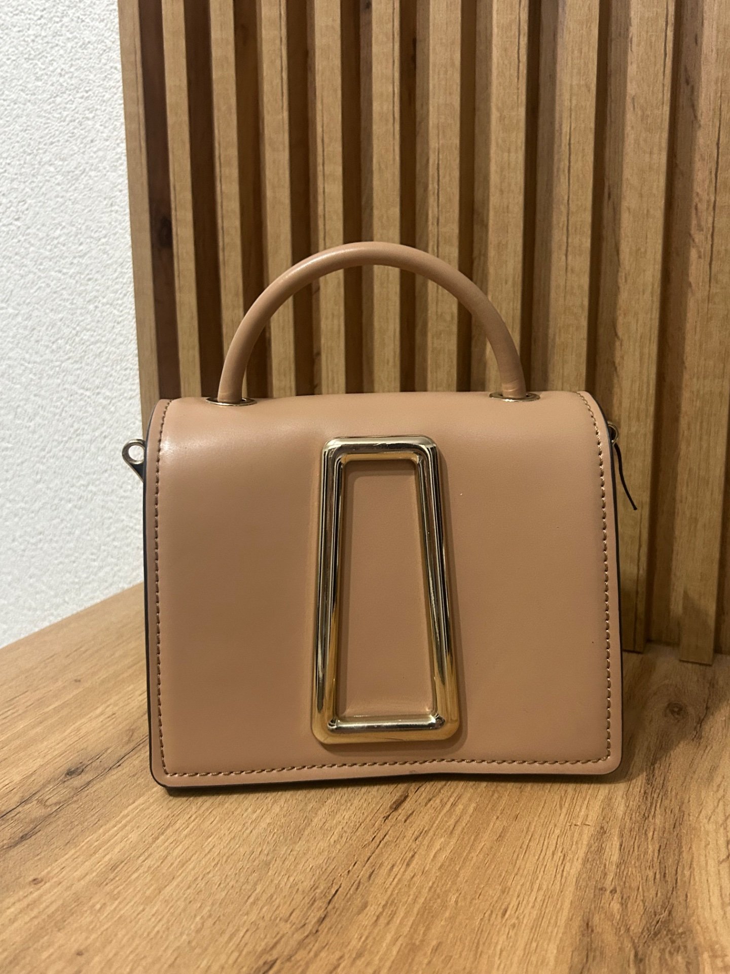 ZARA чанта