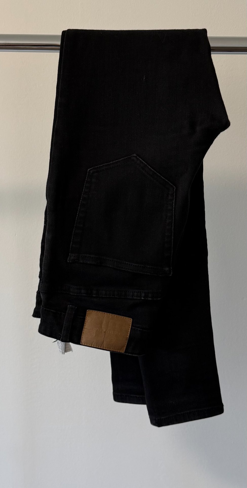 Crni farmerki visok struk Pull and Bear