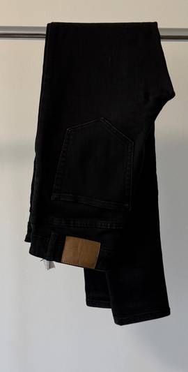 Crni farmerki visok struk Pull and Bear