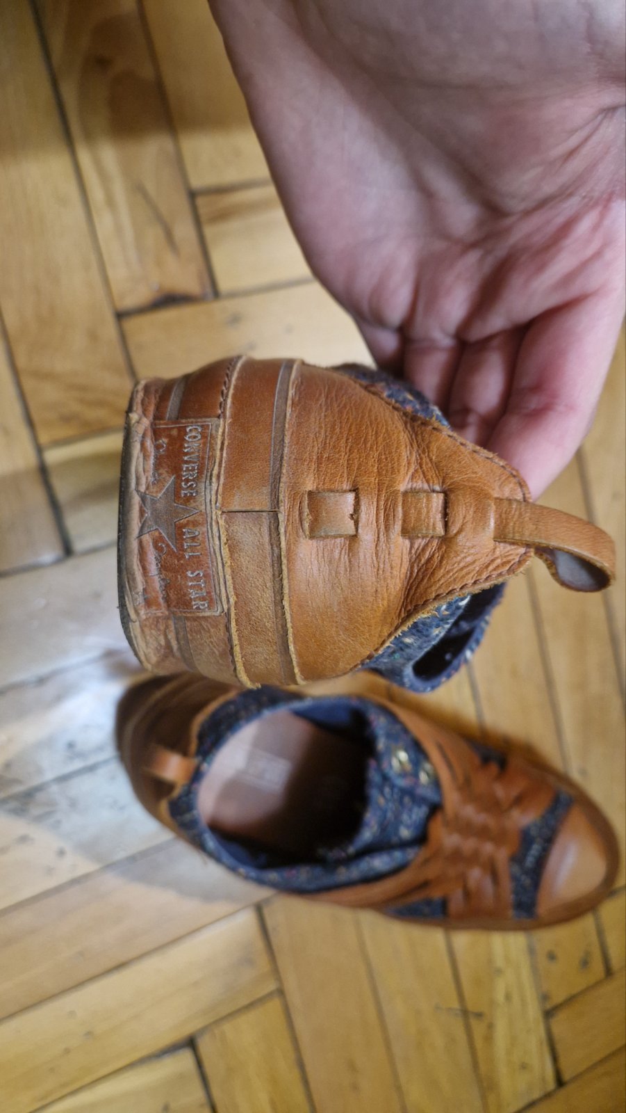 Converse уникатни патики - 5