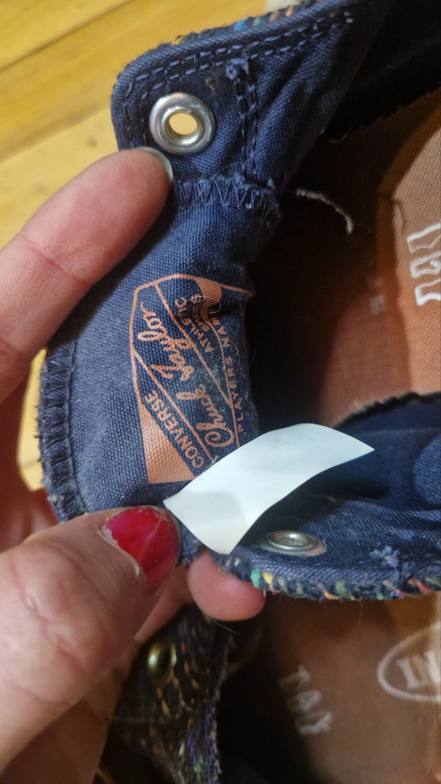 Converse уникатни патики - 3