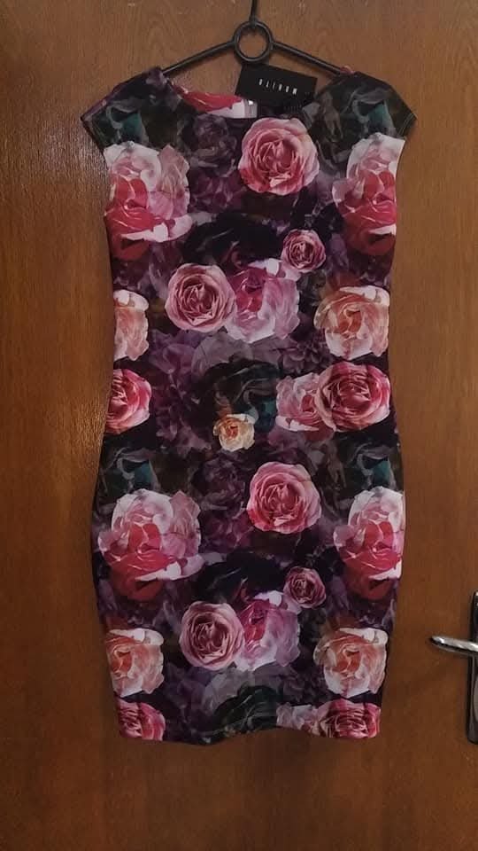 Цветан фустан