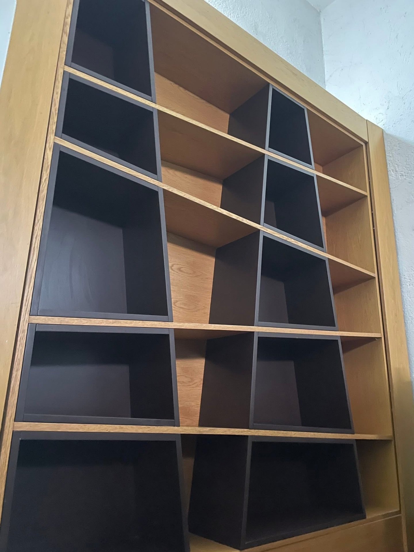 Продавам Simpo Библиотека