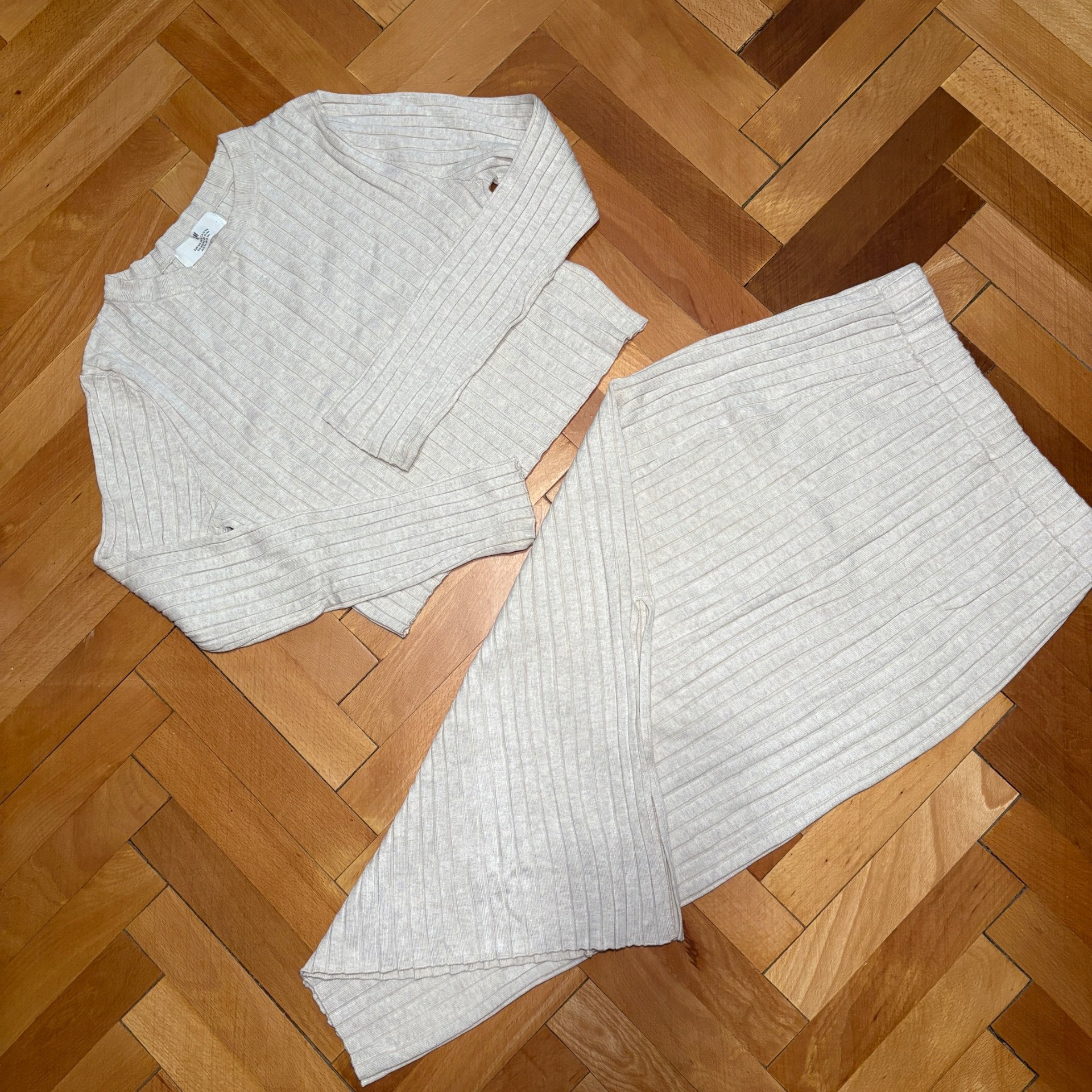 HM two piece set