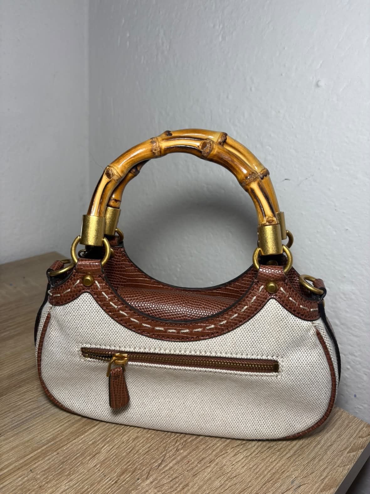 GUESS Zabry Bamboo Handle - 3