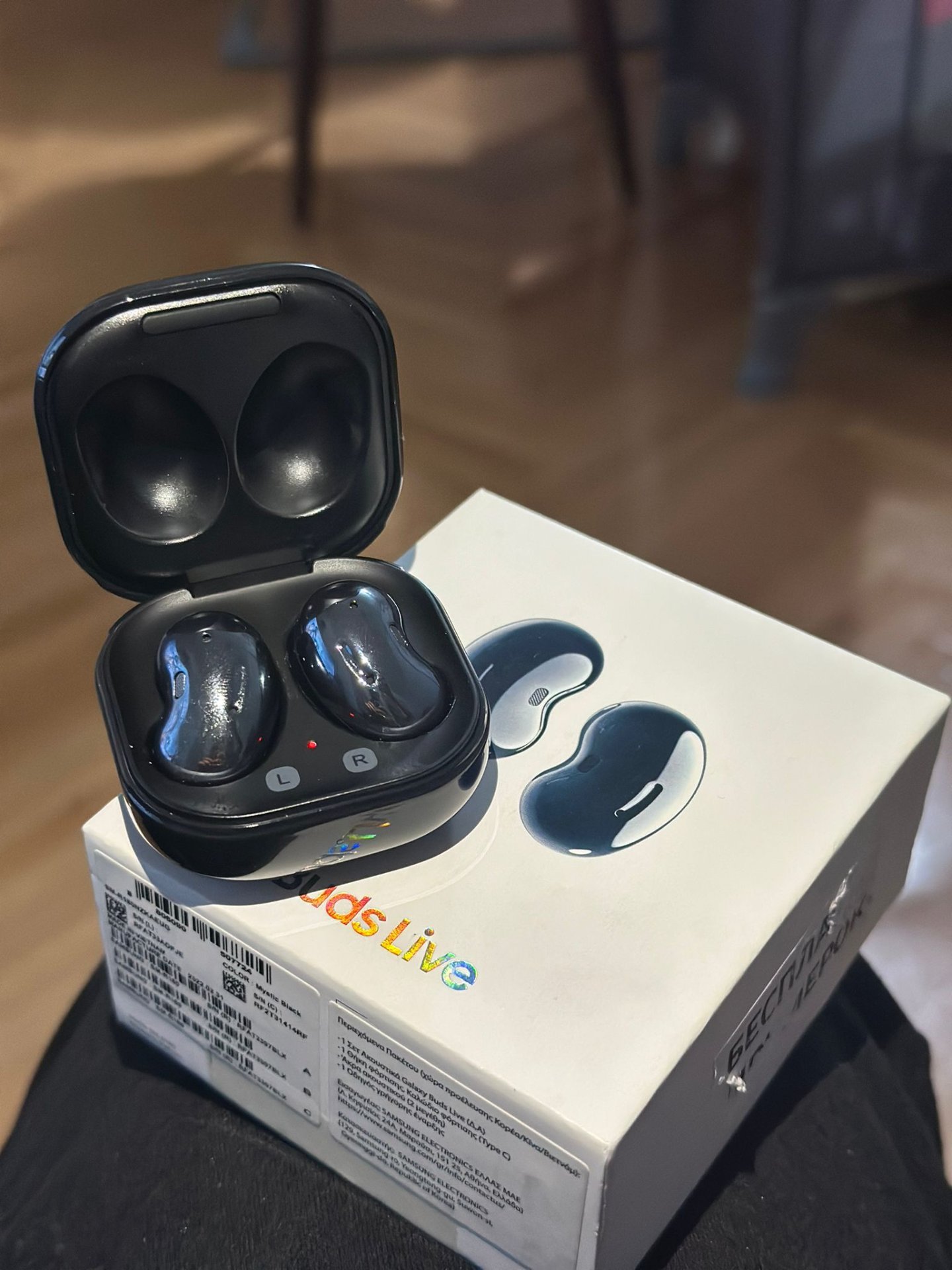 Samsung gallaxy buds live