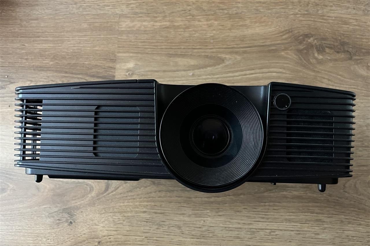 Проектор Optoma