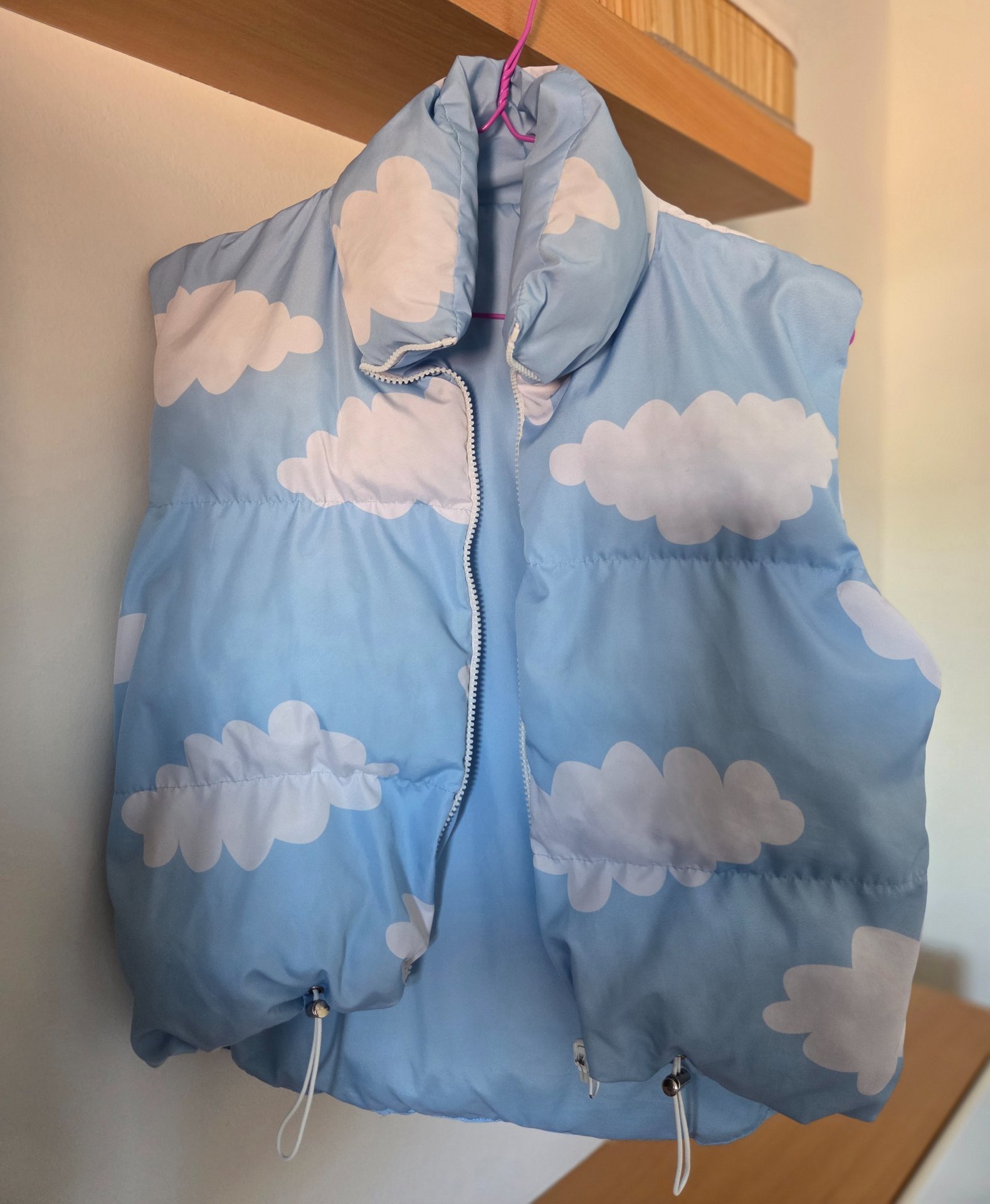 Елек со облачиња