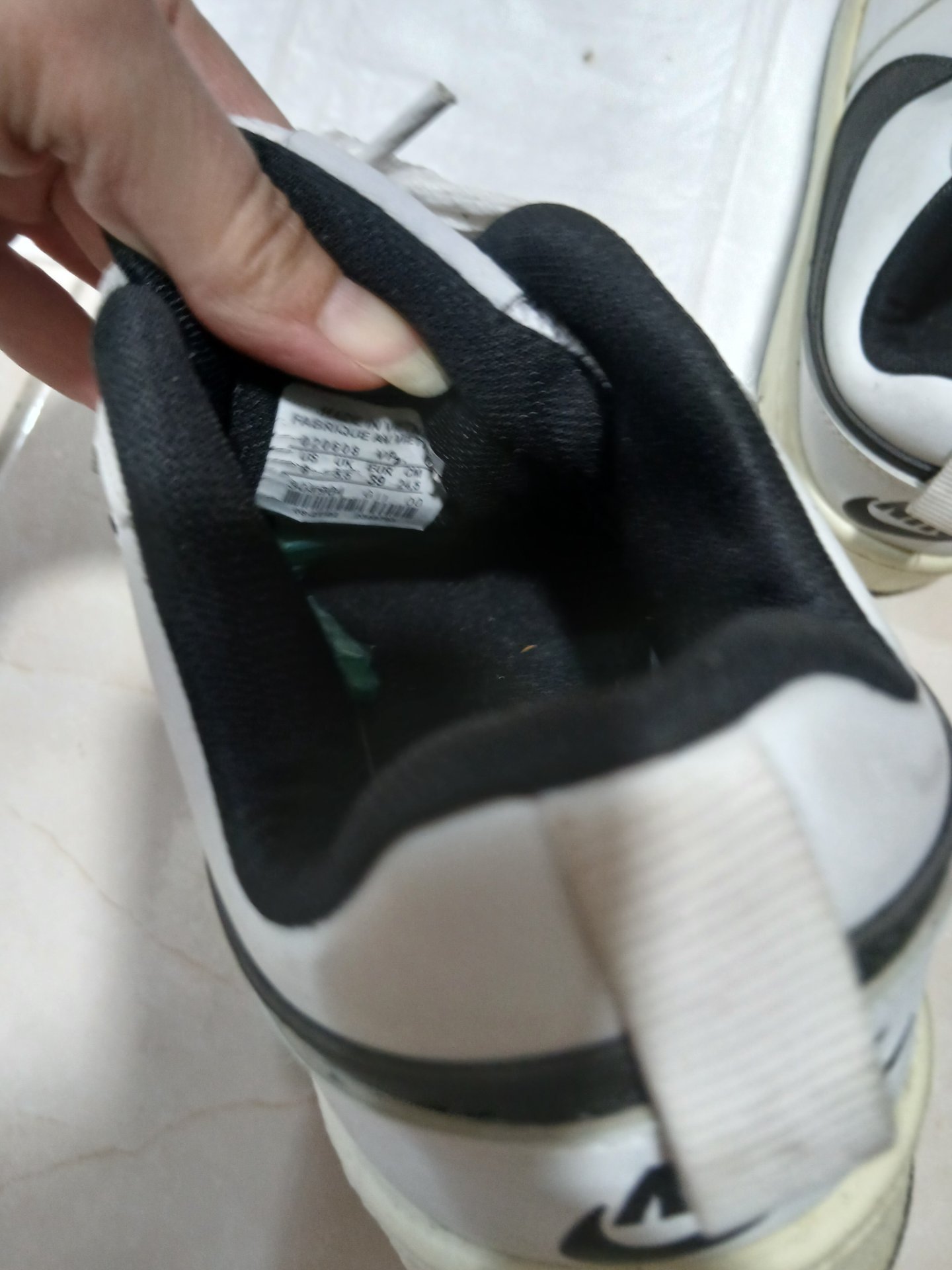 Nike - 4