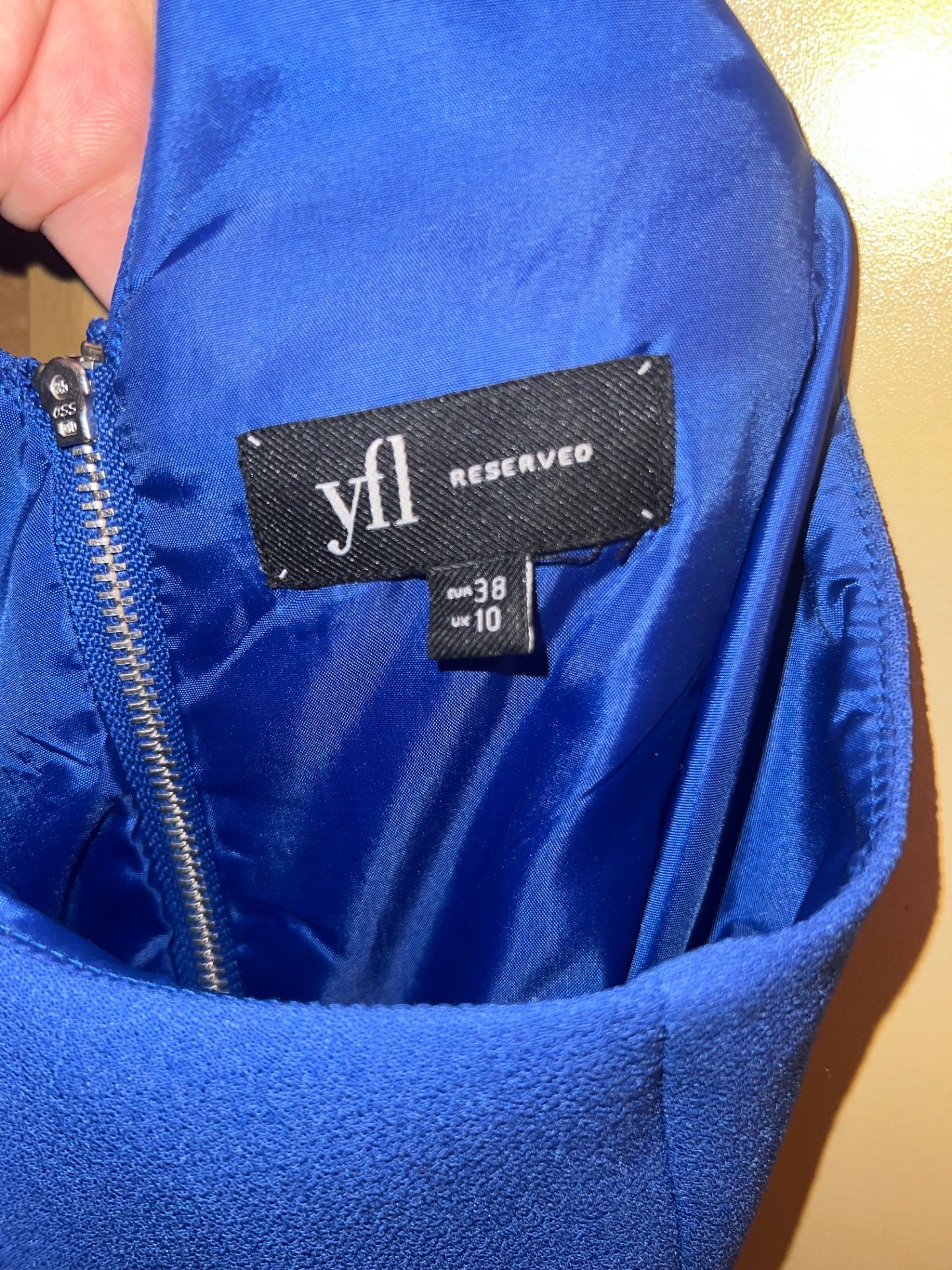 Reserved  fustan  38 - 3