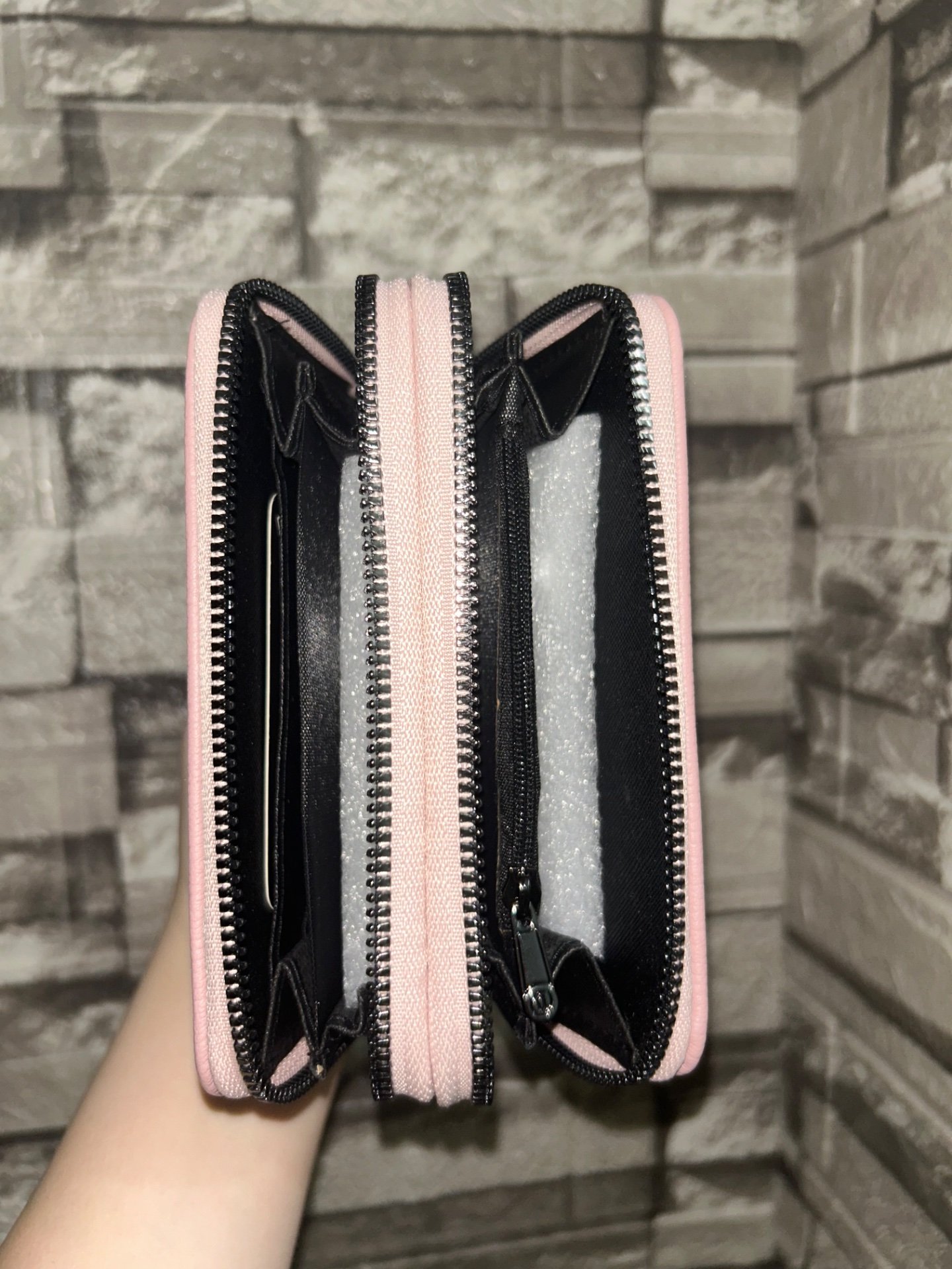 pink wallet - 2