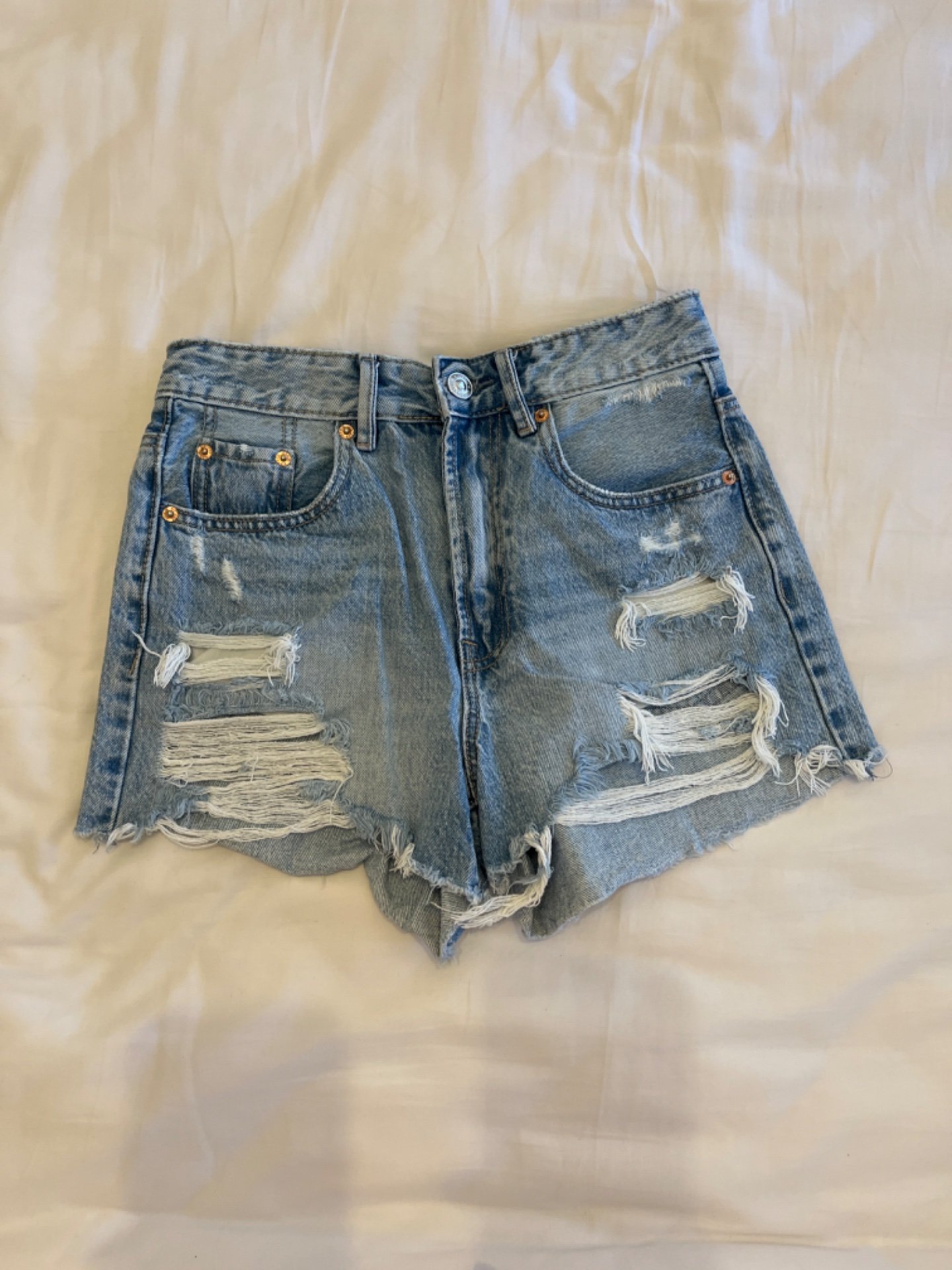 Stradivarius Shorcevi