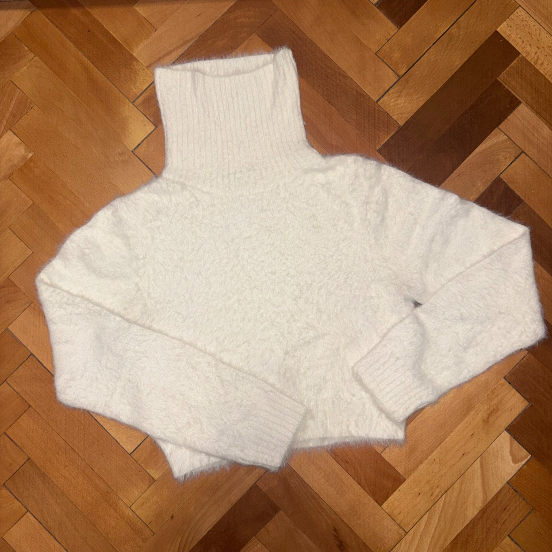 FB Sister sweater