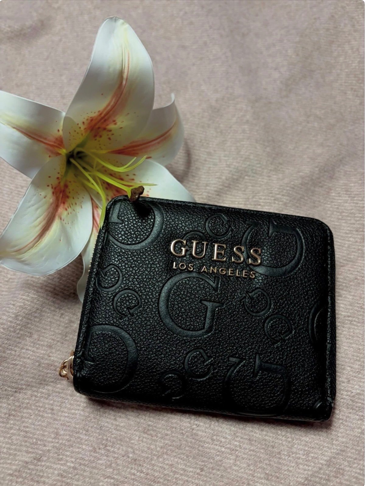 Guess paricnik