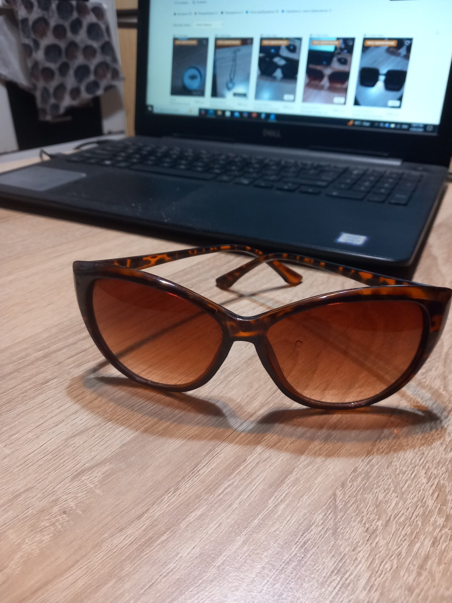 Kafeavi mackini naocari za sonce