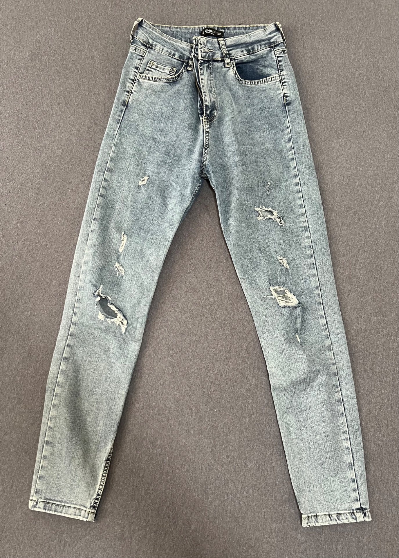 Тесни Фармерки 👖