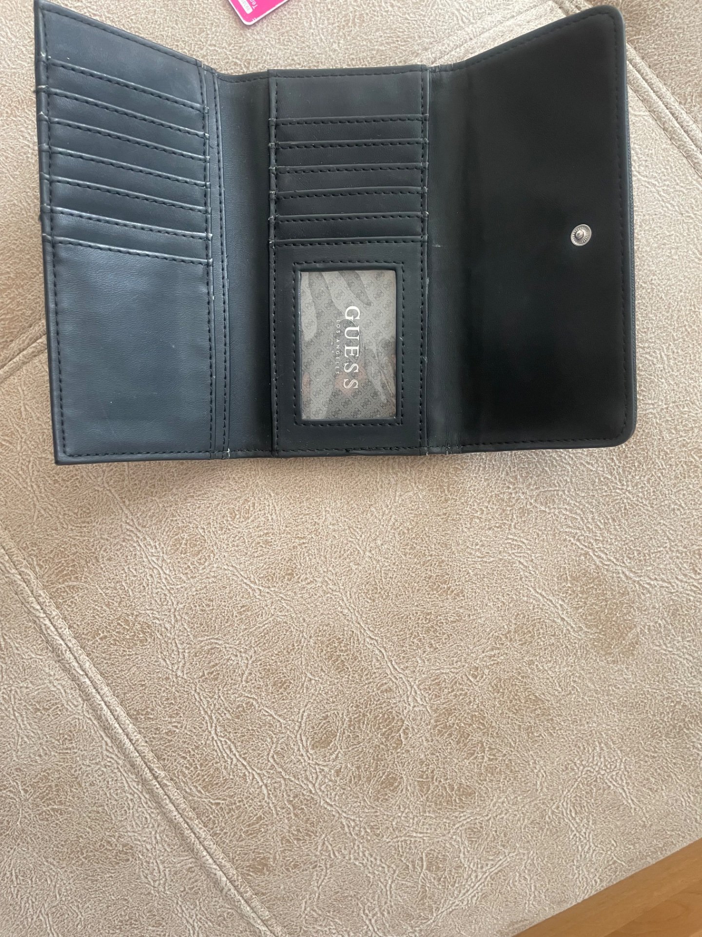 Guess - 3