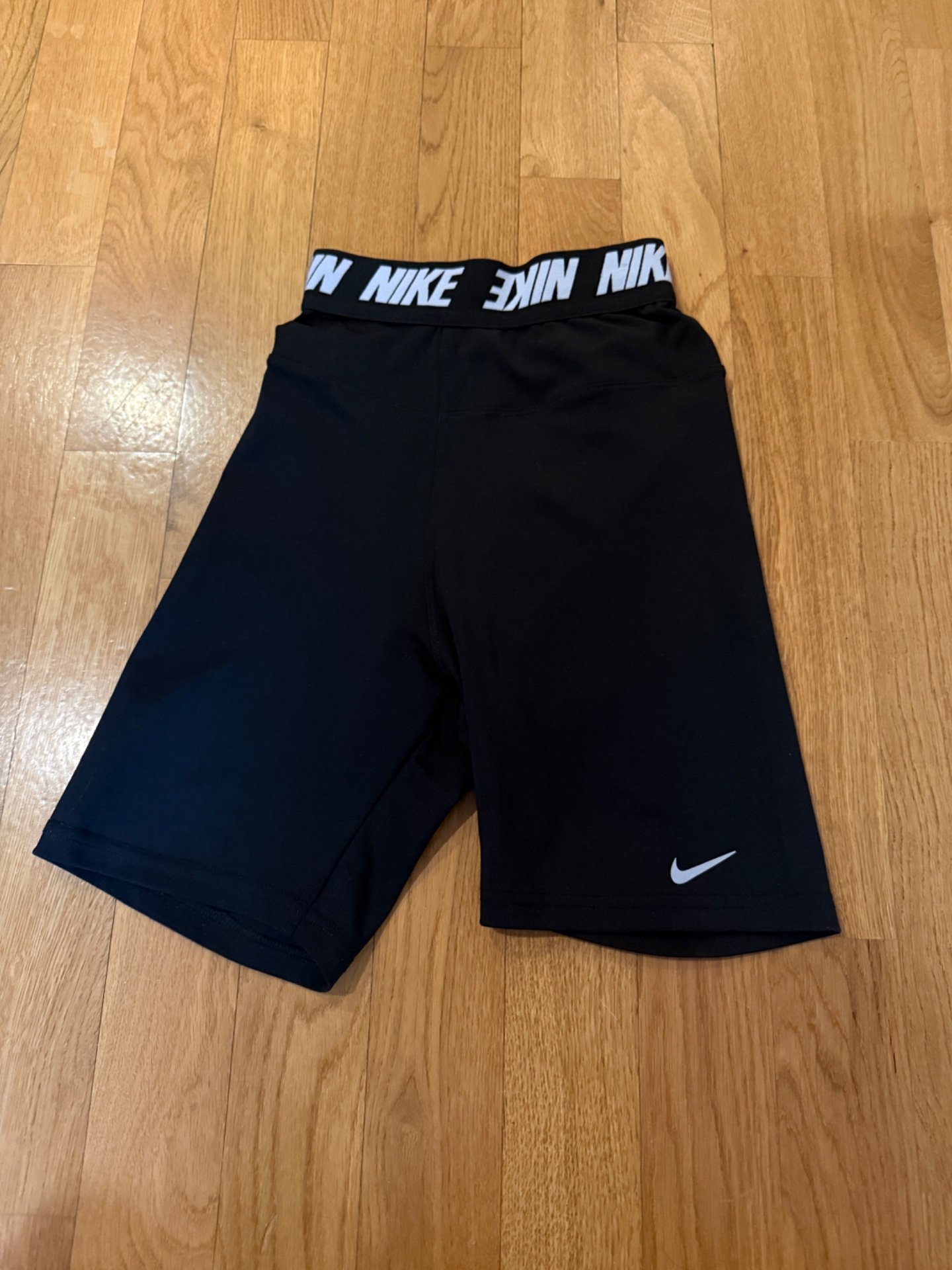 Nike шорцеви