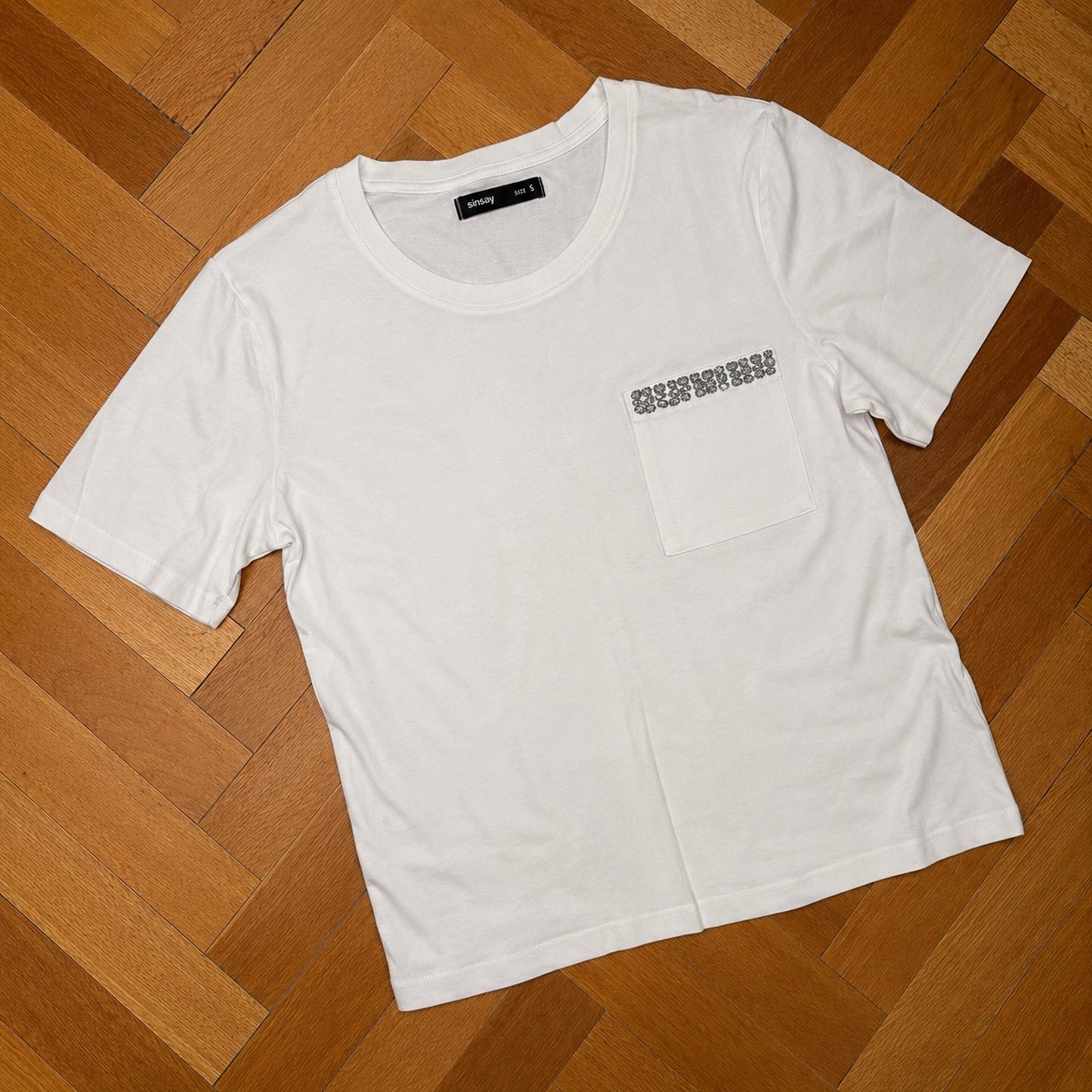 Sinsay tshirt