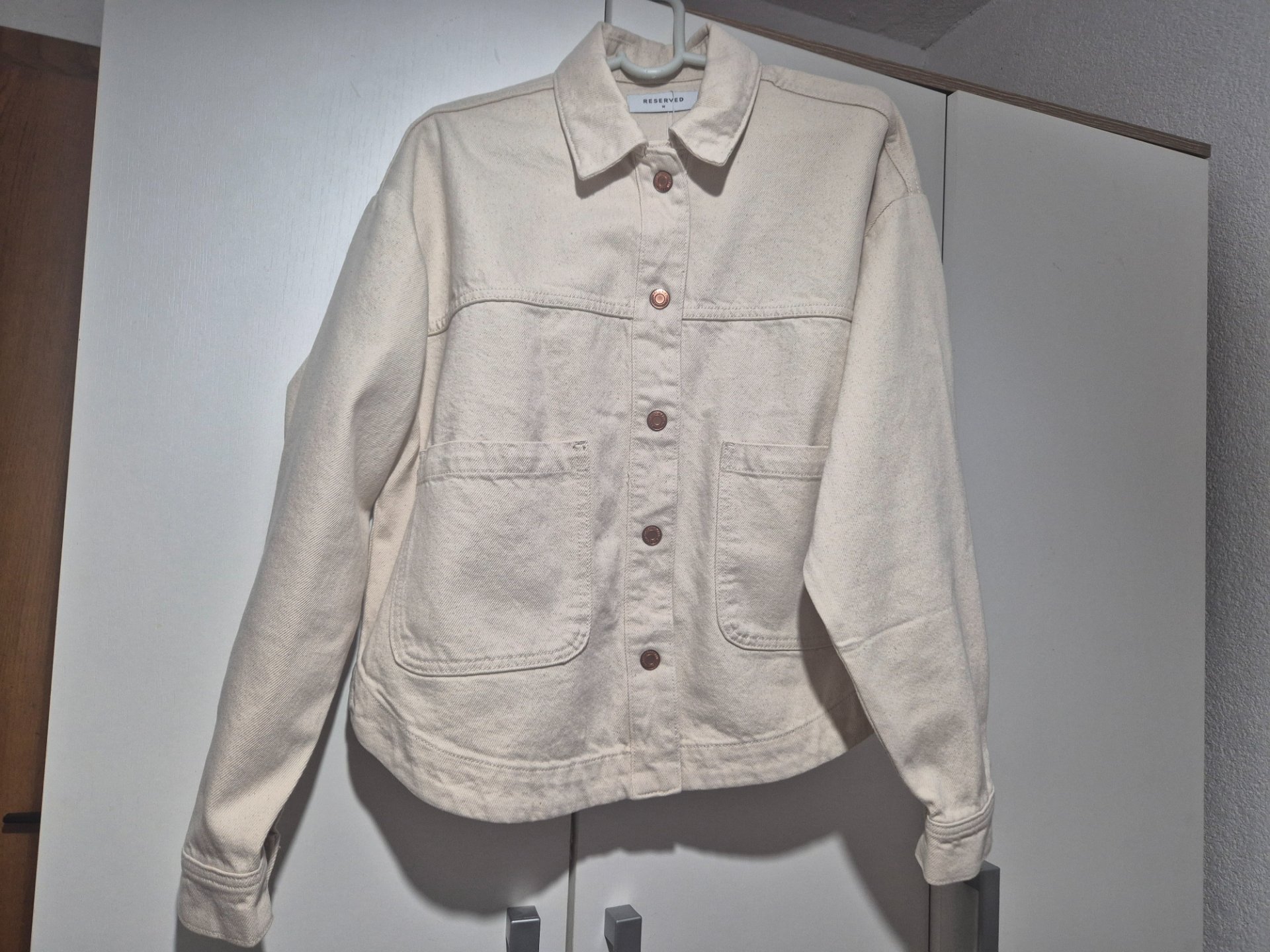 Пролетна јакна