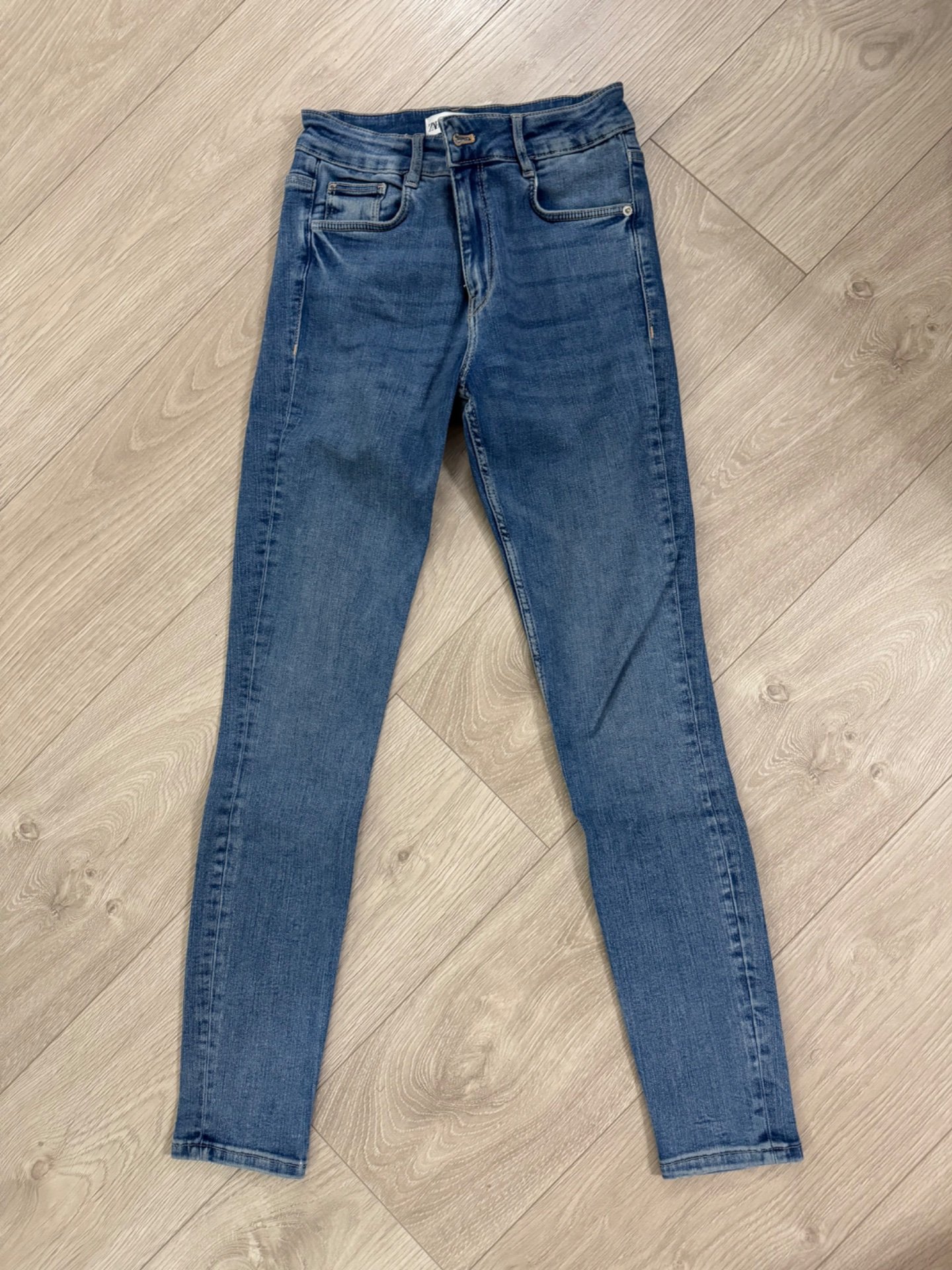 Zara фармерки