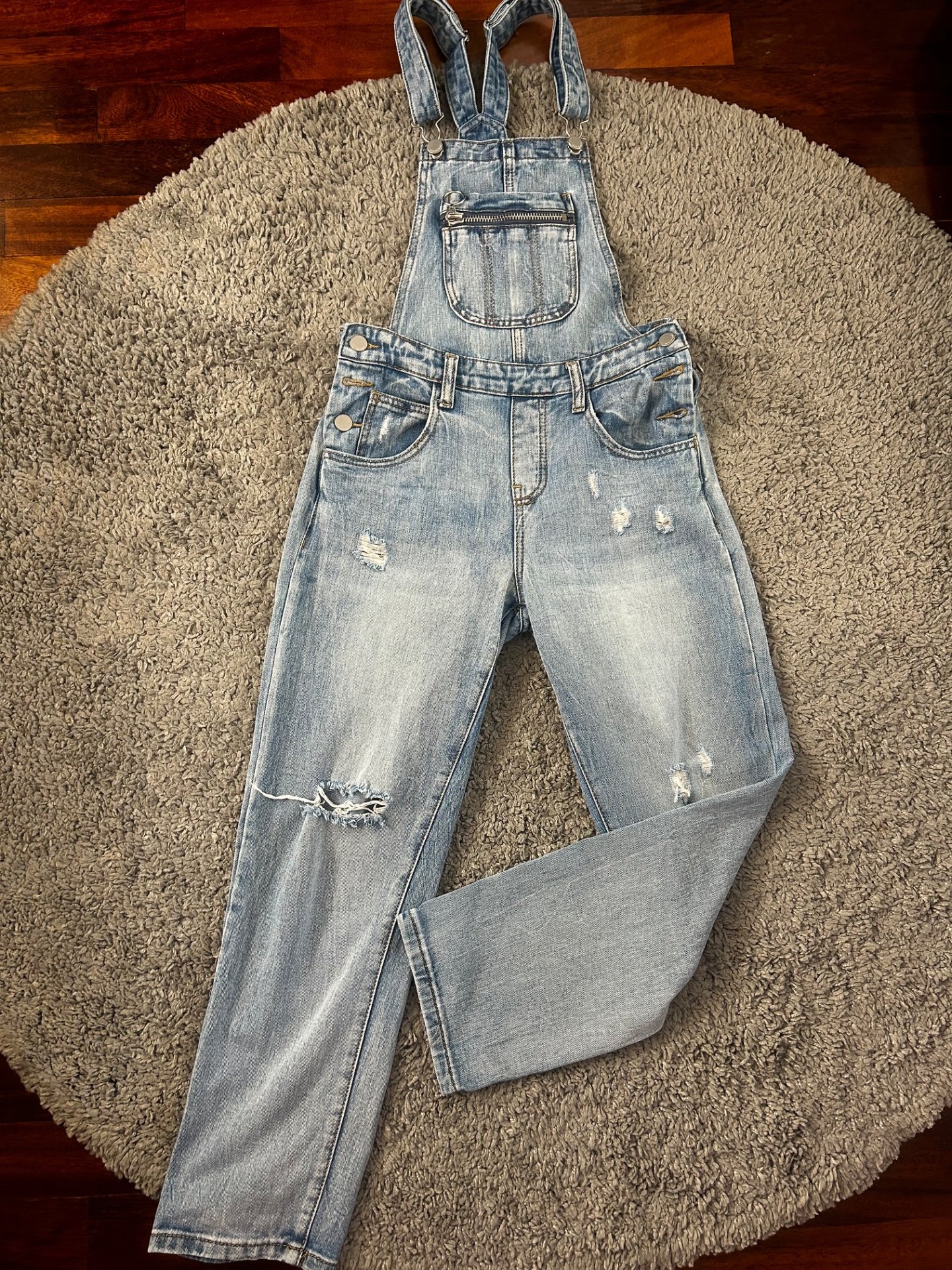 Фармерски комбинезон