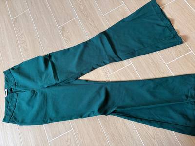Зелени панталони