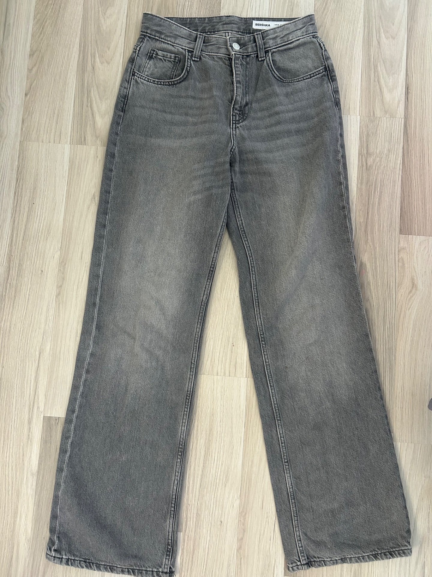 Bershka фармерки 36