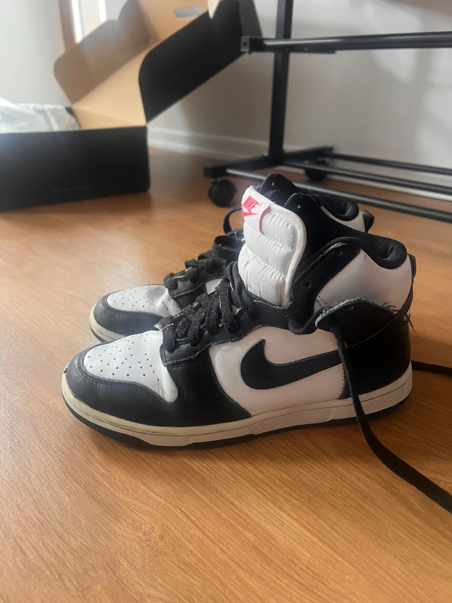 Nike - 2